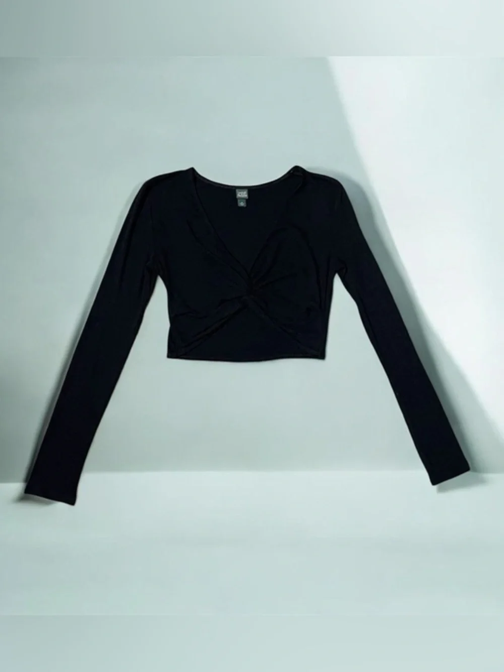 Forever 21 Long Sleeve Ballet Wrap Top